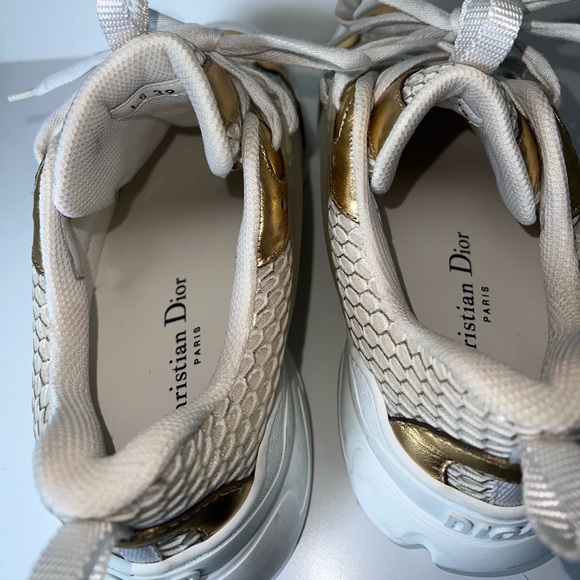 Dior D-Connect Sneakers - Picture 2 of 12
